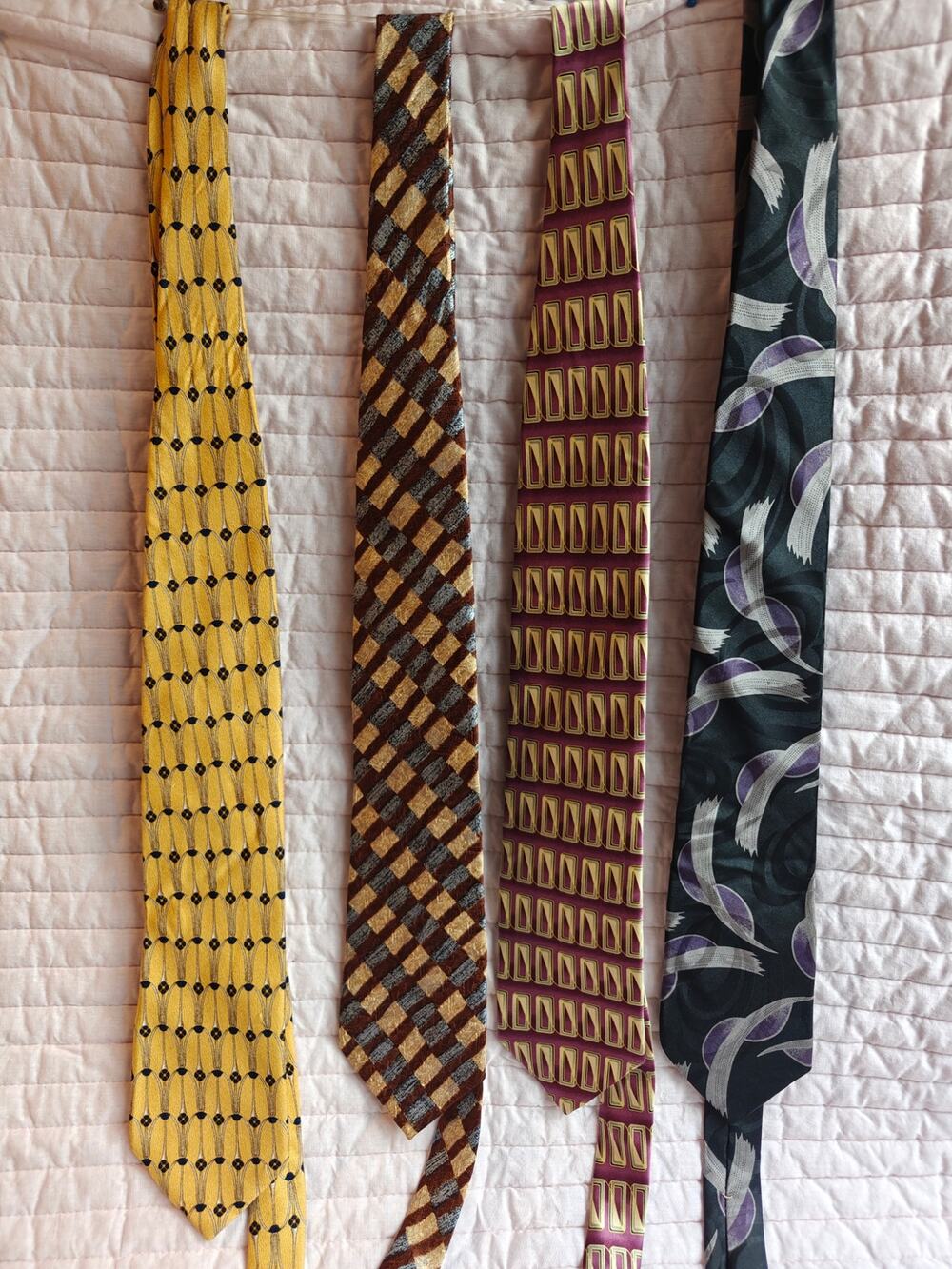 Lot of 4 Vintage Tom James 100% Silk Mens Ties Classic Patterns